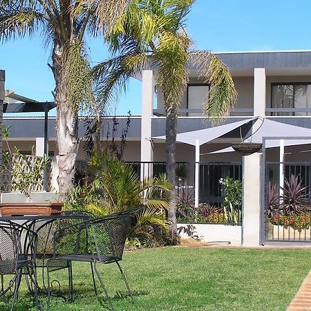 Dongara Old Mill Motel Eksteriør bilde