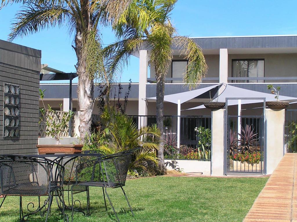 Dongara Old Mill Motel Eksteriør bilde